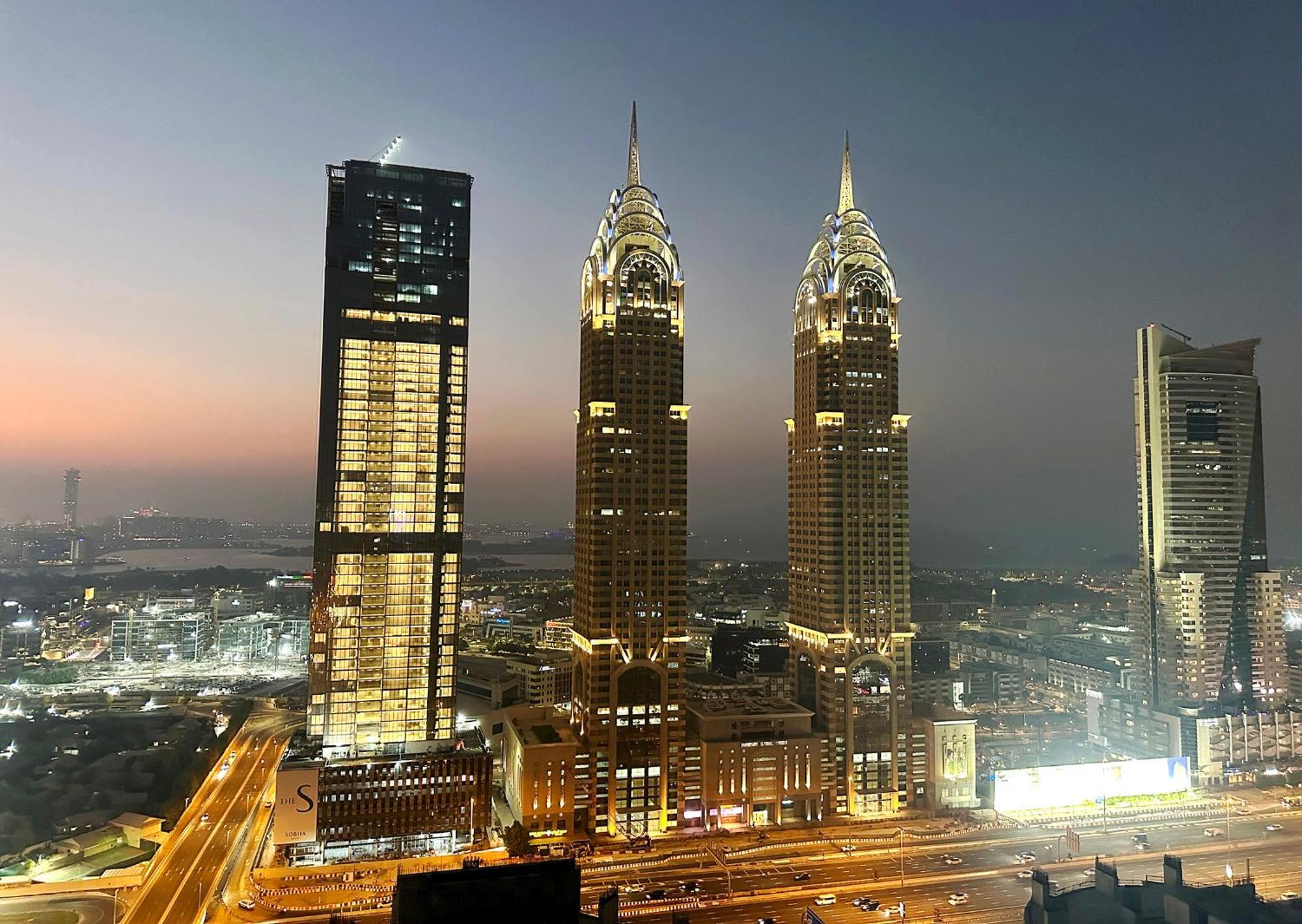 Nomad Partition Room In Barsha Heights 3 Mins To Icm Metro Дубай Екстериор снимка