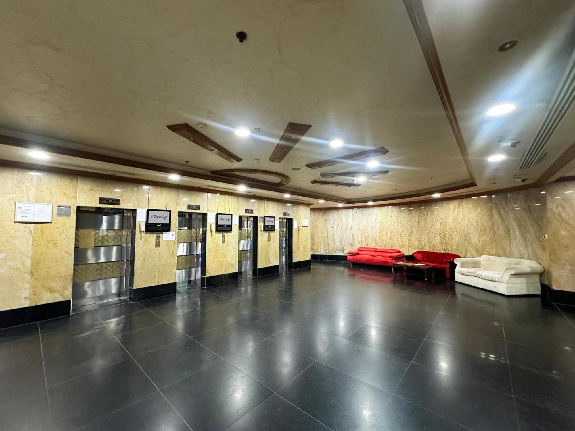 Nomad Partition Room In Barsha Heights 3 Mins To Icm Metro Дубай Екстериор снимка